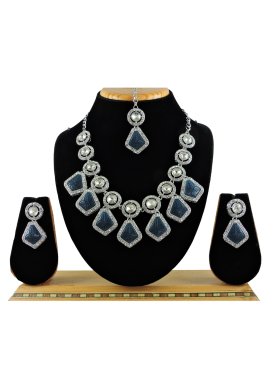Awesome Silver Color and Teal Silver Rodium Polish Necklace Set For Ceremonial