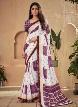 Bandhani Print Work Classic Saree For Casual in Purple and White