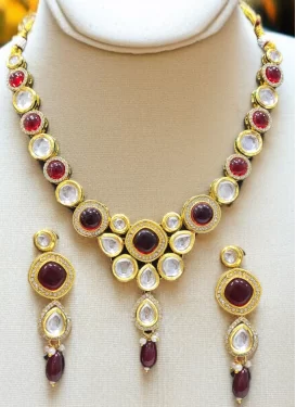 Beads Work Maroon and White Gold Rodium Polish Necklace Set