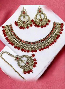 Beads Work Red and White Necklace Set
