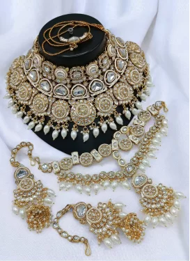 Beads Work White Necklace Set