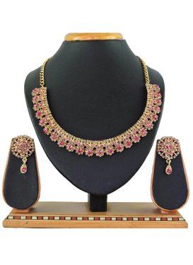 Beautiful Alloy Gold Rodium Polish Gold and Hot Pink Beads Work Necklace Set