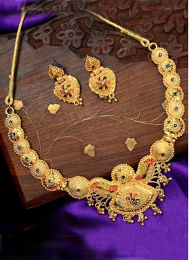 Beautiful Alloy Gold Rodium Polish Stone Work Jewellery Set