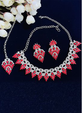 Beautiful Alloy Stone Work Necklace Set For Festival