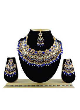 Beautiful Gold Rodium Polish Alloy Blue and White Necklace Set