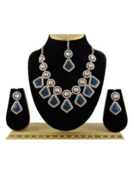 Beautiful Gold Rodium Polish Stone Work Alloy Teal and White Necklace Set For Festival