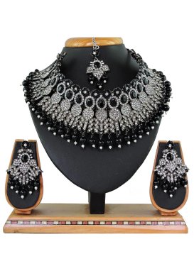 Beautiful Silver Rodium Polish Beads Work Alloy Necklace Set