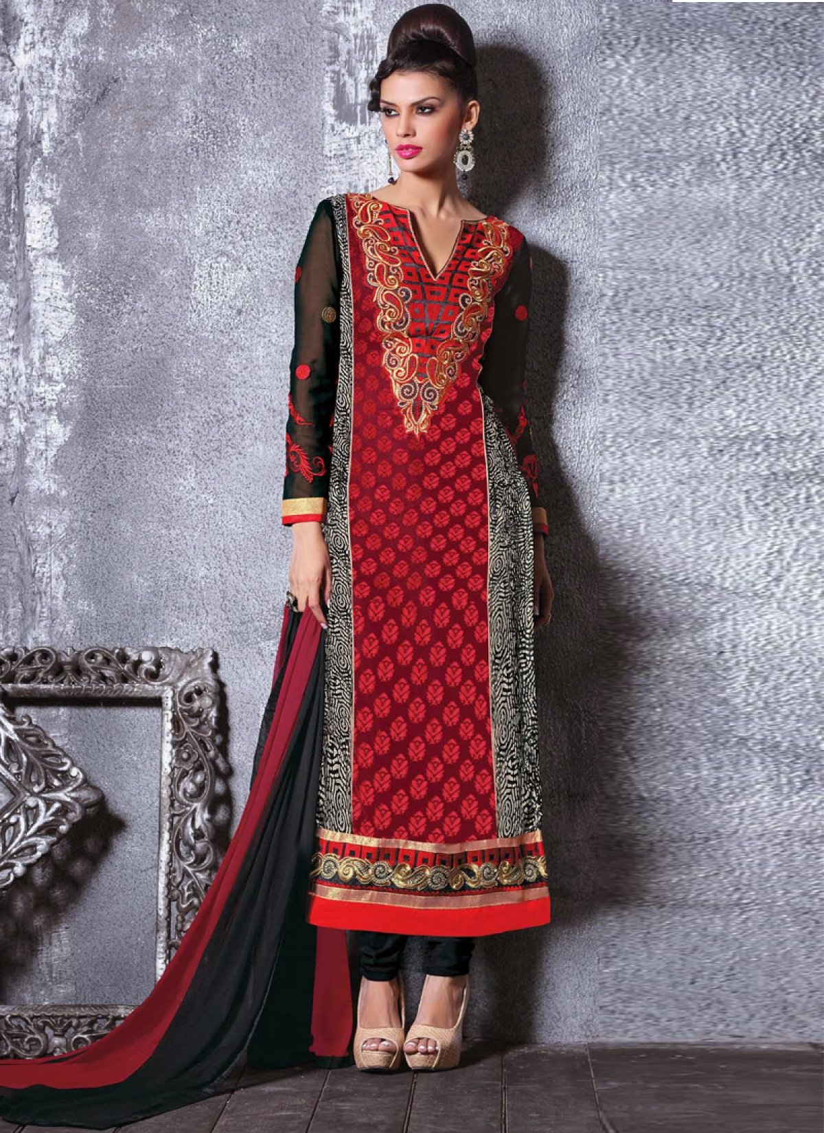 Bedazzling Black And Red Color Churidar Salwar Kameez