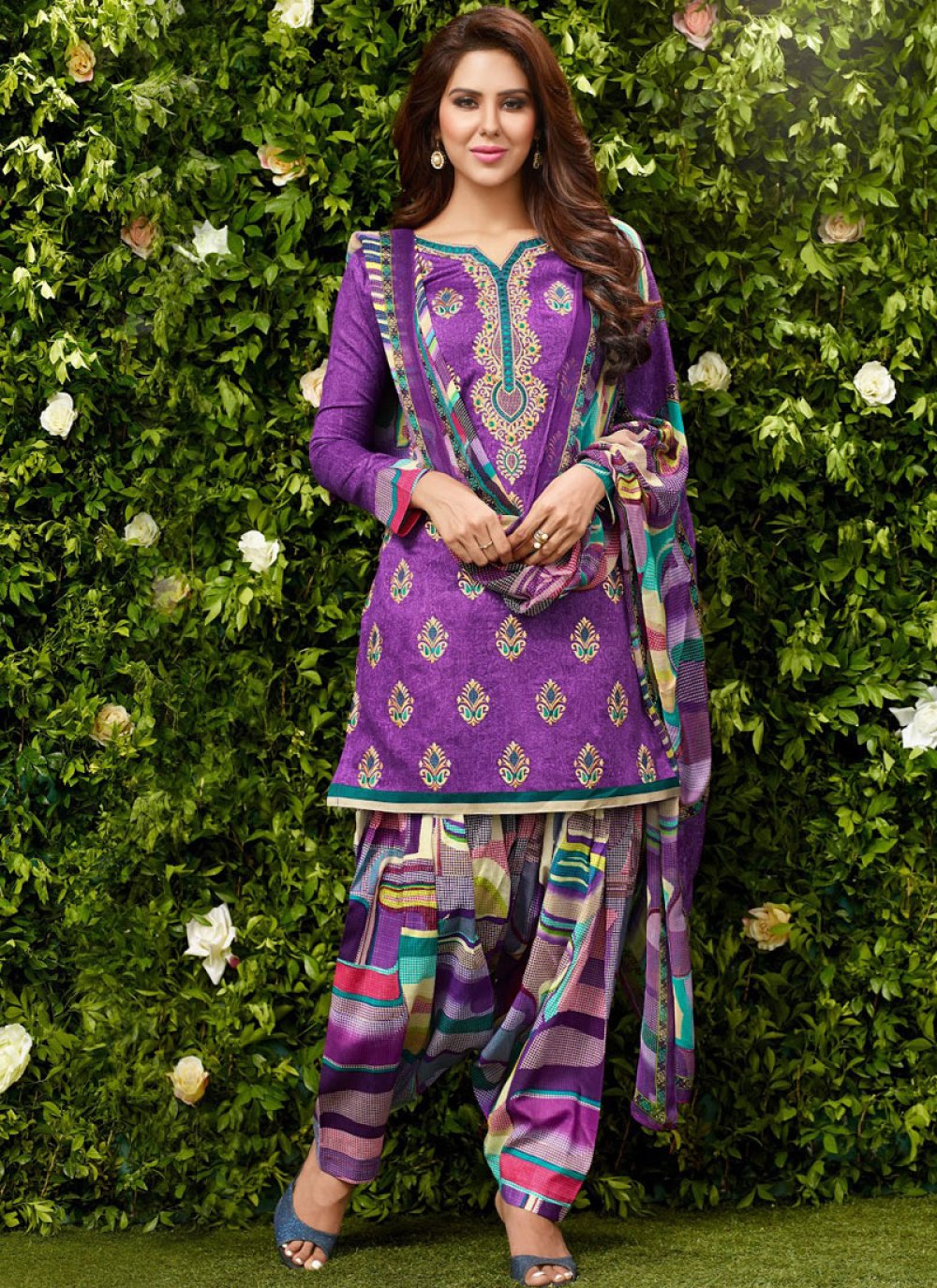 Lace punjabi clearance suit design