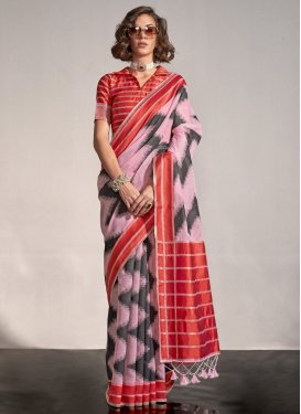 Black and Pink Handloom Silk Designer Contemporary Saree