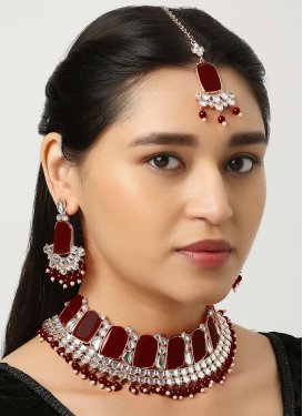 Blissful Alloy Maroon and White Necklace Set For Festival