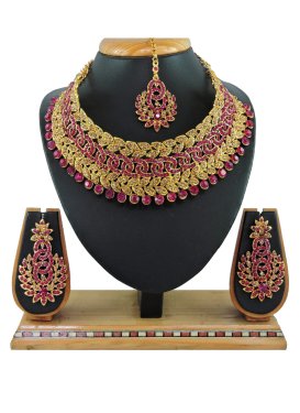 Blissful Alloy Stone Work Gold and Rose Pink Gold Rodium Polish Necklace Set