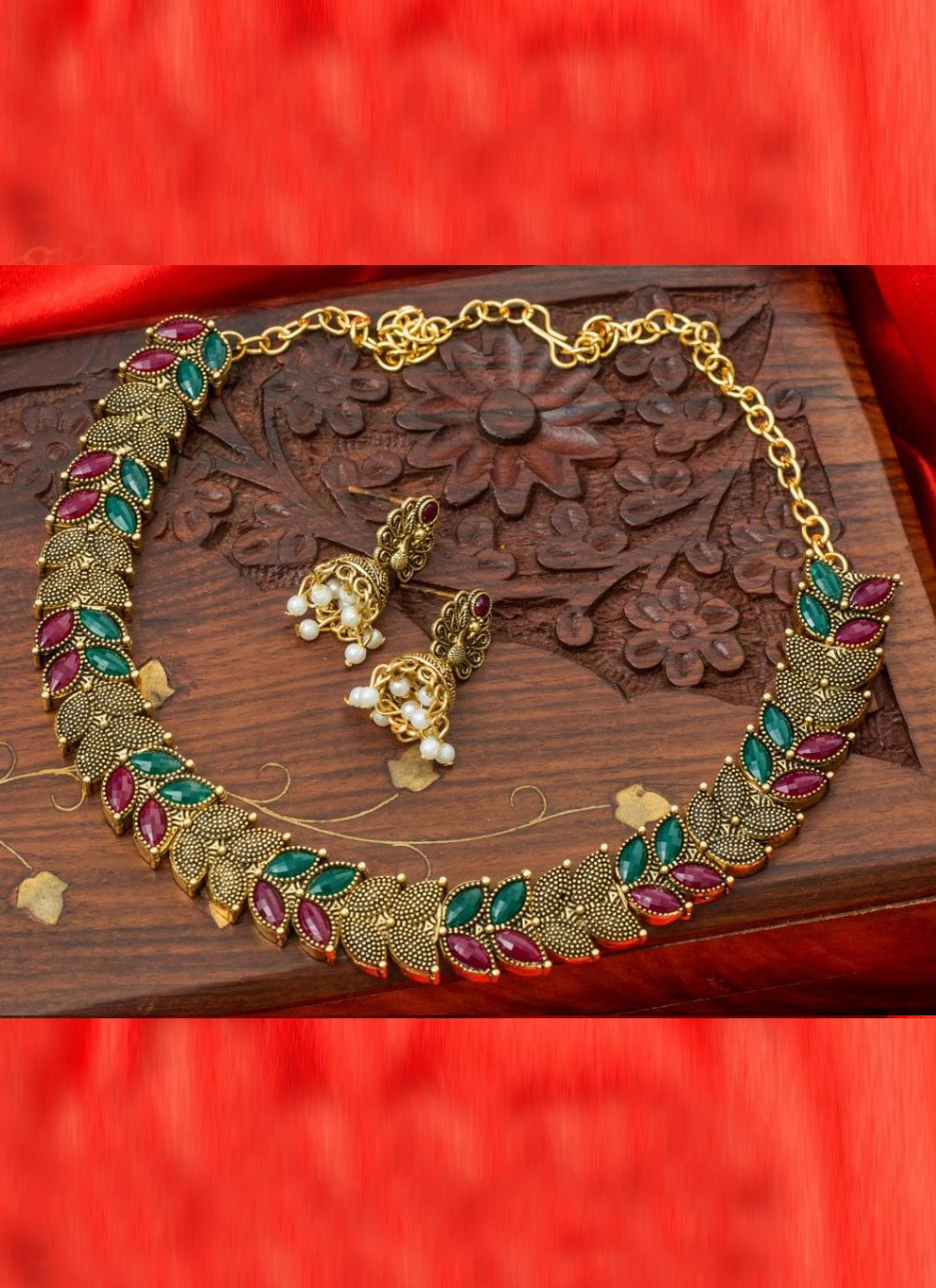 Blissful Gold Rodium Polish Alloy Jewellery Set For Ceremonial