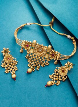 Blissful Gold Rodium Polish Necklace Set For Bridal