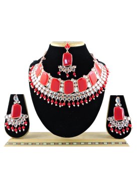 Blissful Red and White Gold Rodium Polish Necklace Set For Party