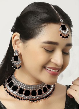Blissful Silver Rodium Polish Alloy Necklace Set For Festival