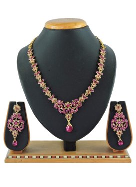 Catchy Alloy Gold and Rose Pink Beads Work Necklace Set