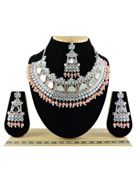Catchy Beads Work Alloy Gold Rodium Polish Necklace Set For Festival