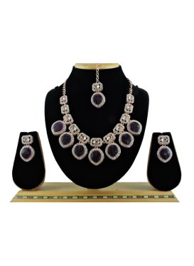 Catchy Black and White Alloy Necklace Set For Festival