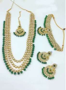 Charismatic Gold Rodium Polish Alloy Green and Off White Necklace Set