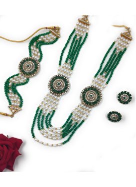 Charismatic Gold Rodium Polish Diamond Work Necklace Set For Ceremonial