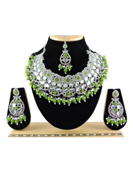 Charismatic Olive and Silver Color Silver Rodium Polish Necklace Set