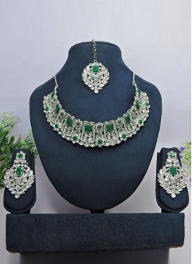 Charismatic Stone Work Green and White Necklace Set for Festival