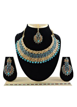 Charming Stone Work Alloy Necklace Set For Ceremonial