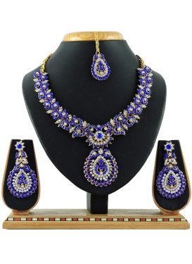 Charming Stone Work Alloy Necklace Set For Festival