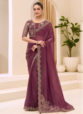 Cutdana Work Trendy Saree For Festival in Crimson