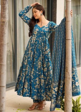 Digital Print Work Maslin Readymade Salwar Suit in Teal for Ceremonial