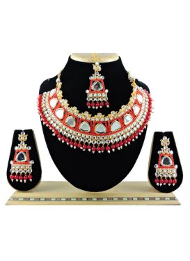 Dignified Red and White Alloy Gold Rodium Polish Necklace Set For Party