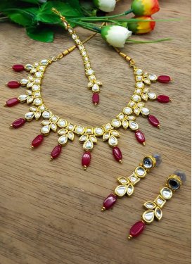 Divine Alloy Gold Rodium Polish Necklace Set For Party