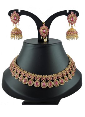 Divine Alloy Stone Work Gold and Rose Pink Necklace Set
