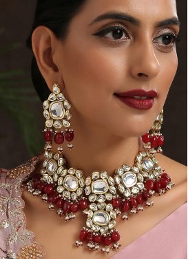 Divine Gold Rodium Polish Moti Work Alloy Maroon and White Necklace Set For Ceremonial
