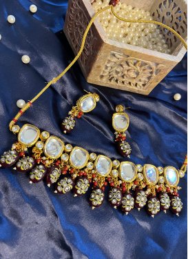 Divine Moti Work Alloy Gold Rodium Polish Jewellery Set