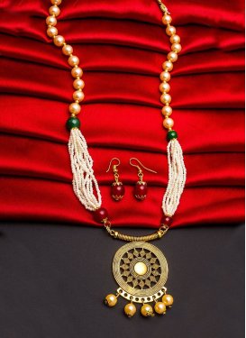 Divine Necklace Set For Ceremonial