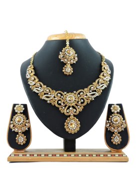 Divine Stone Work Gold and White Alloy Necklace Set