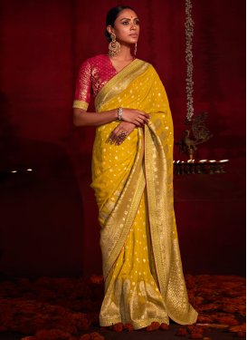 Dola Silk Traditional Saree For Bridal