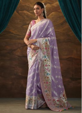 Dola Silk Trendy Classic Saree For Party