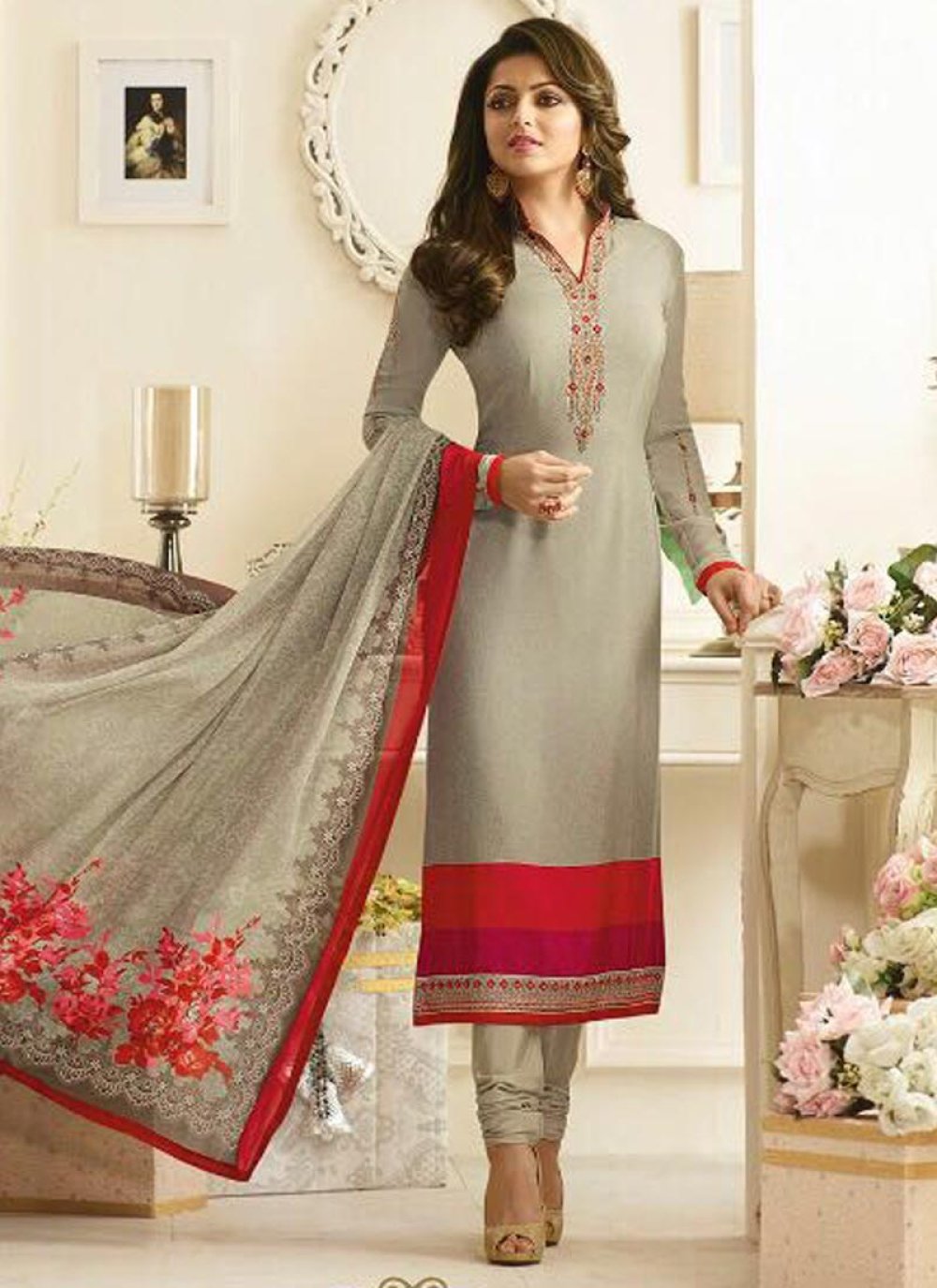 Buy Drashti Dhami Trendy Pakistani Salwar Kameez Online