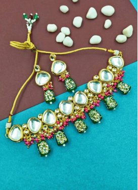 Elegant Alloy Green and Rose Pink Necklace Set