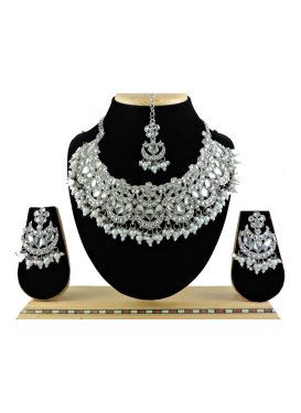 Elegant Beads Work Silver Rodium Polish Necklace Set For Party