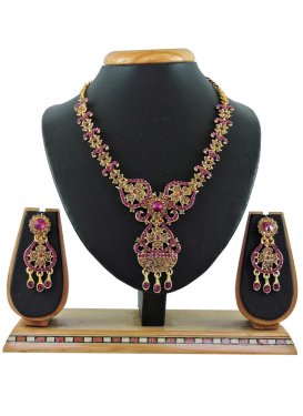 Elegant Gold and Rose Pink Necklace Set For Ceremonial