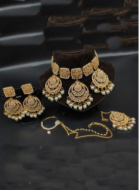 Elegant Necklace Set For Ceremonial