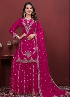 Embroidered Work Fendi Silk Palazzo Suit in Rose Pink for Women