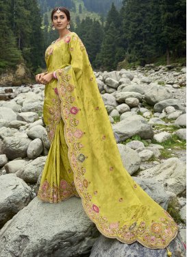 Embroidered Work Jacquard Silk Designer Contemporary Style Saree For Bridal