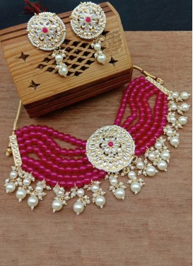 Enchanting Alloy Kundan Work Gold Rodium Polish Necklace Set
