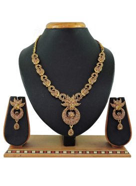 Enchanting Beads Work Alloy Gold Rodium Polish Necklace Set