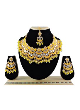Enchanting Beads Work Gold Rodium Polish Necklace Set